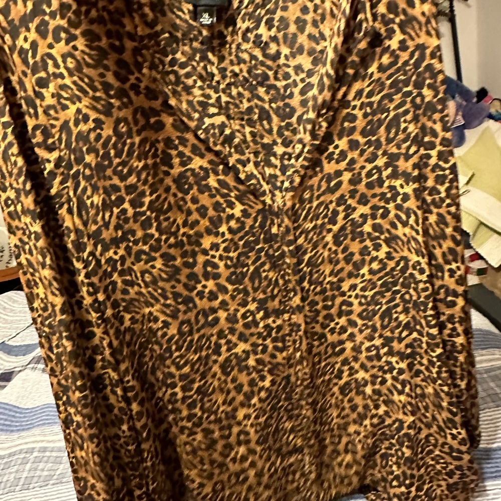 Leopard blouse - Picture 2 of 3